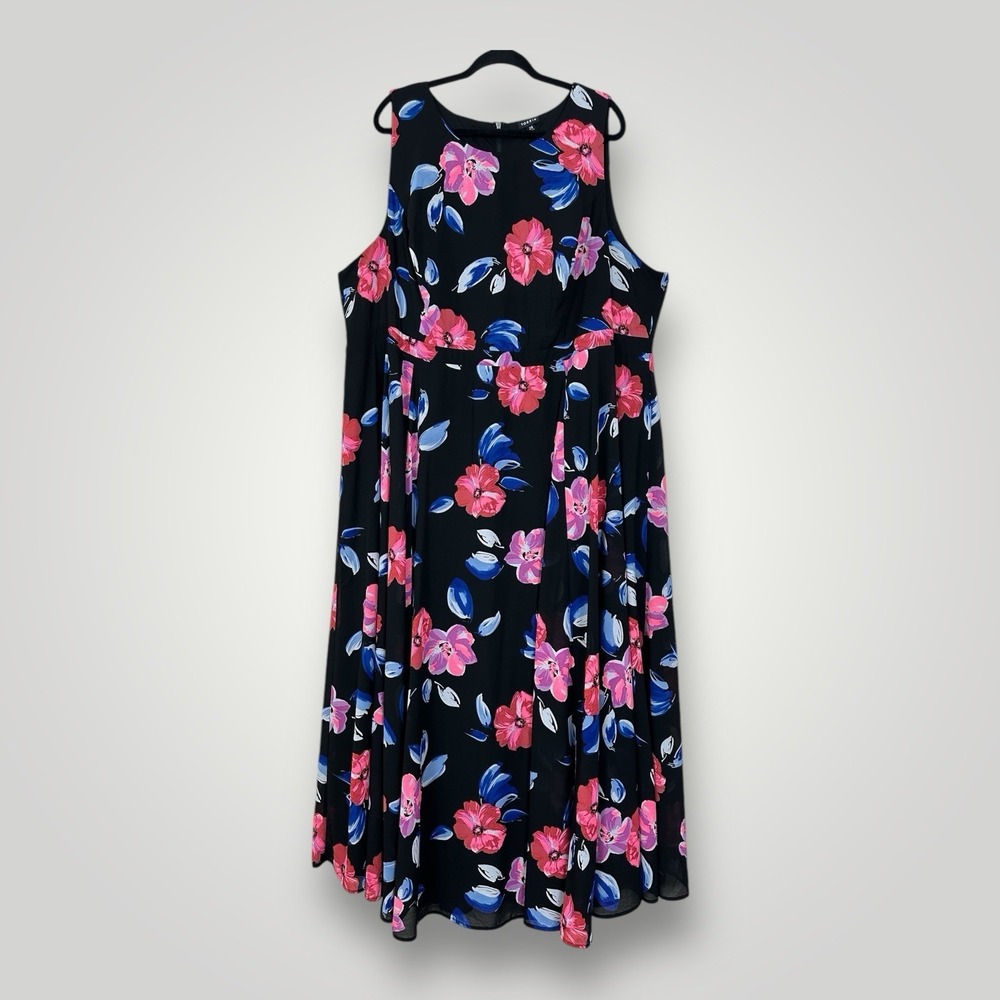Torrid Floral Print Black Georgette Maxi Dress Womans Size 28 Sleeveless Flowing